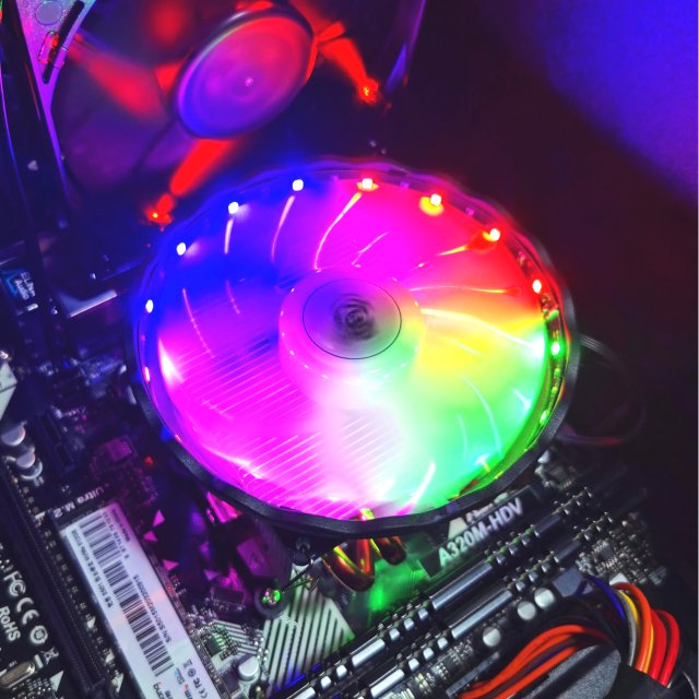 COOLMOON RGB CPU Kühler V4 - 100W TDP Topblow Heatpipe - Fan Lüfter Prozessor